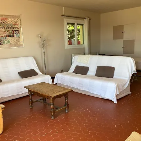 Villa Faslam 1455 *
